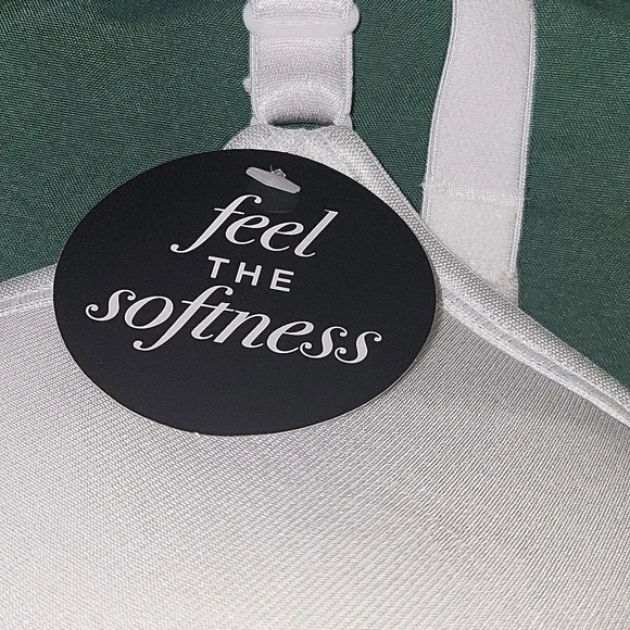 NWT Bali bra - Picture 3 of 6